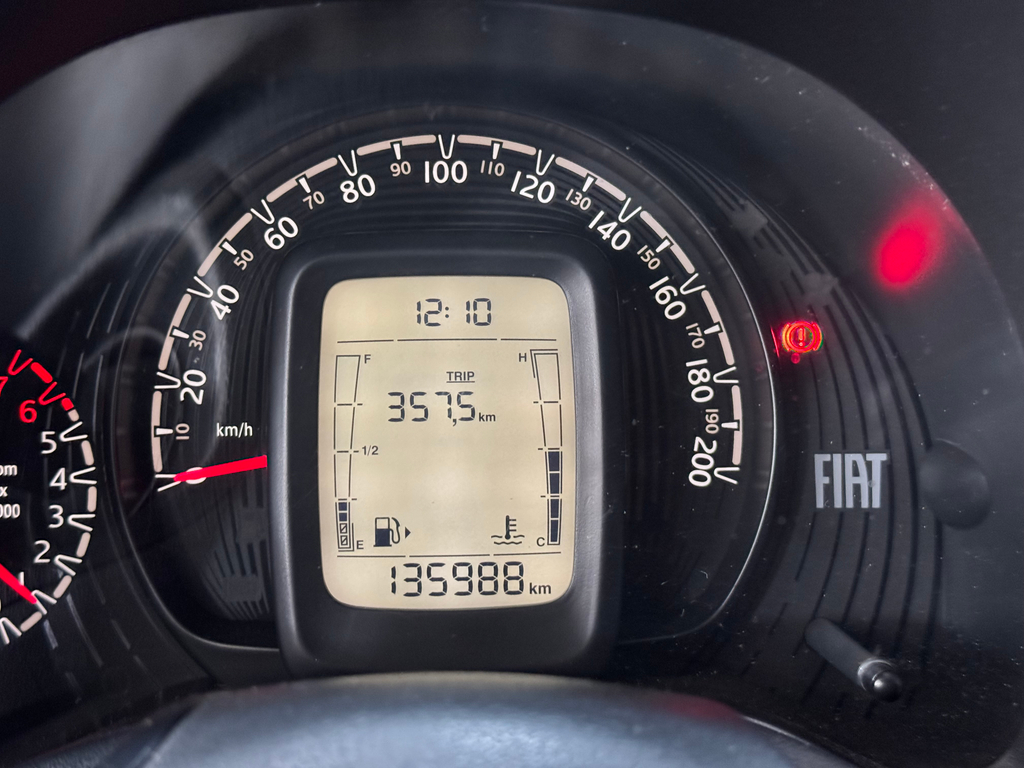 Fiat Mobi Vermelho