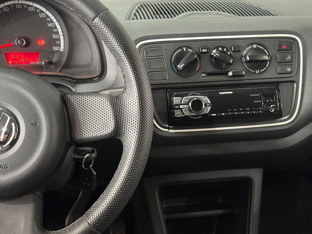 Volkswagen Up! Branco
