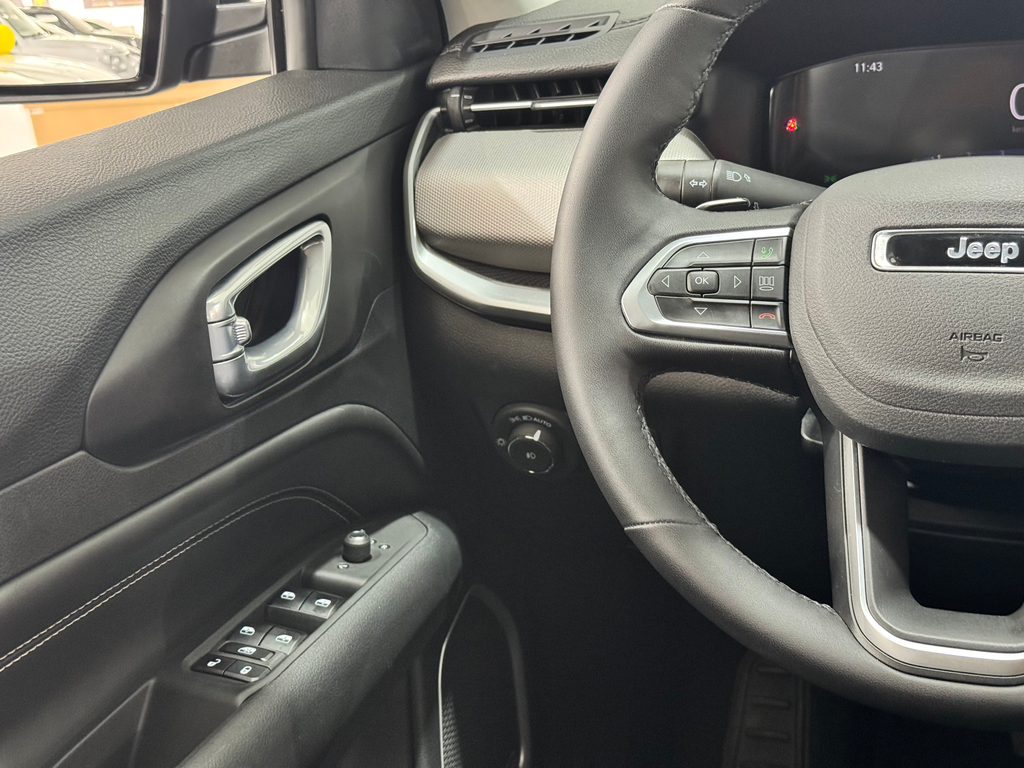 Jeep Compass Preto