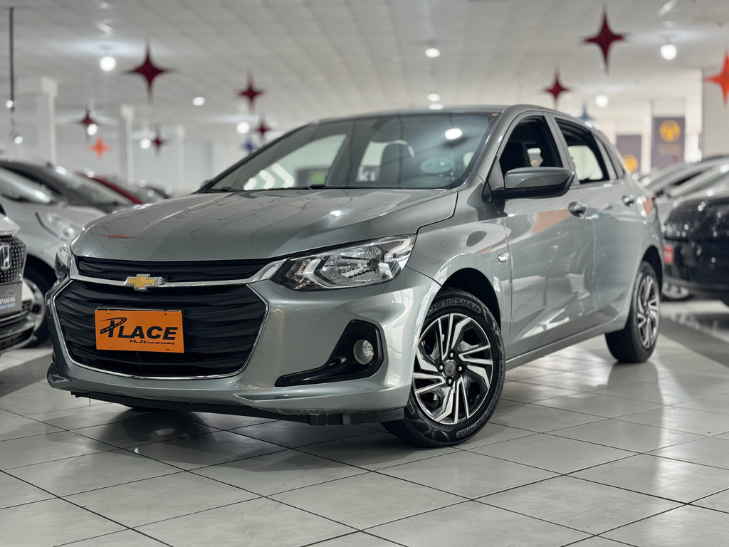 Chevrolet Onix Prata