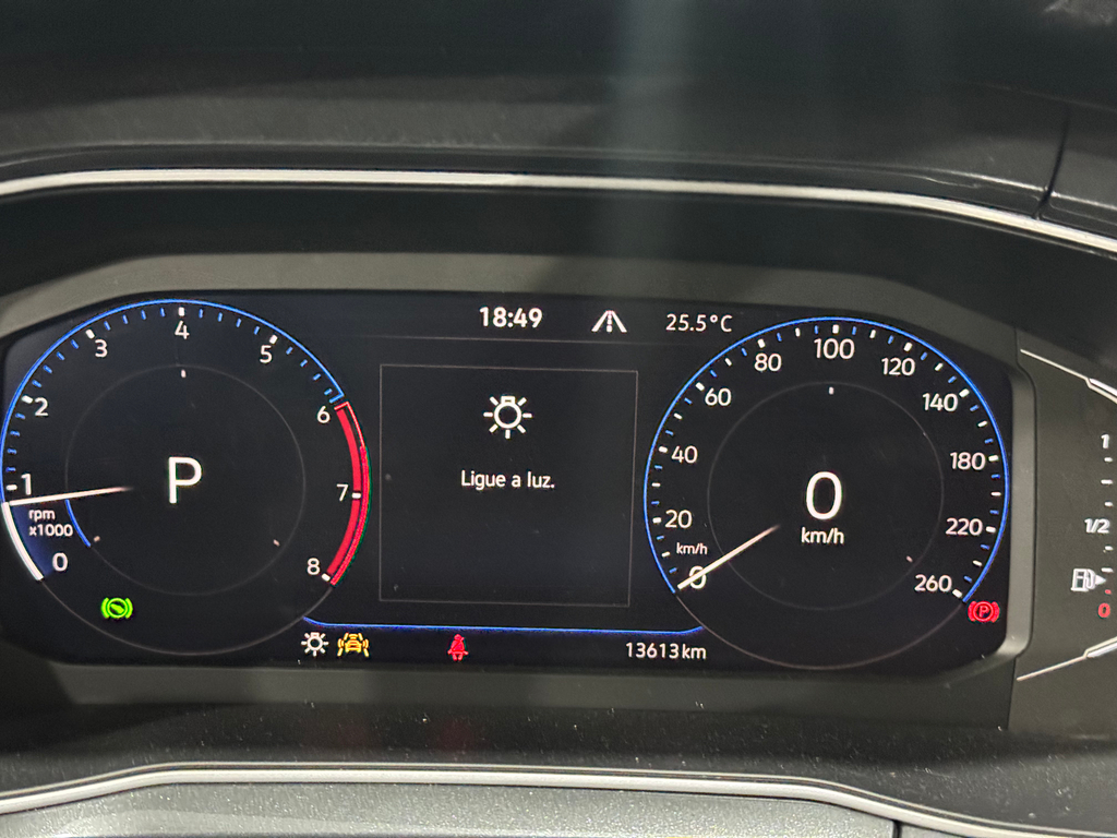 Volkswagen T-Cross Cinza