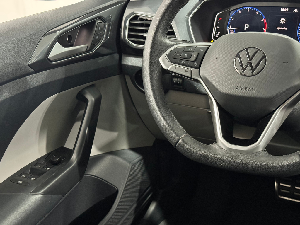 Volkswagen T-Cross Cinza