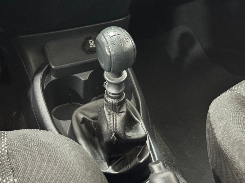 Fiat Mobi Branco