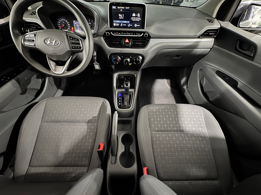 Hyundai HB20S Azul