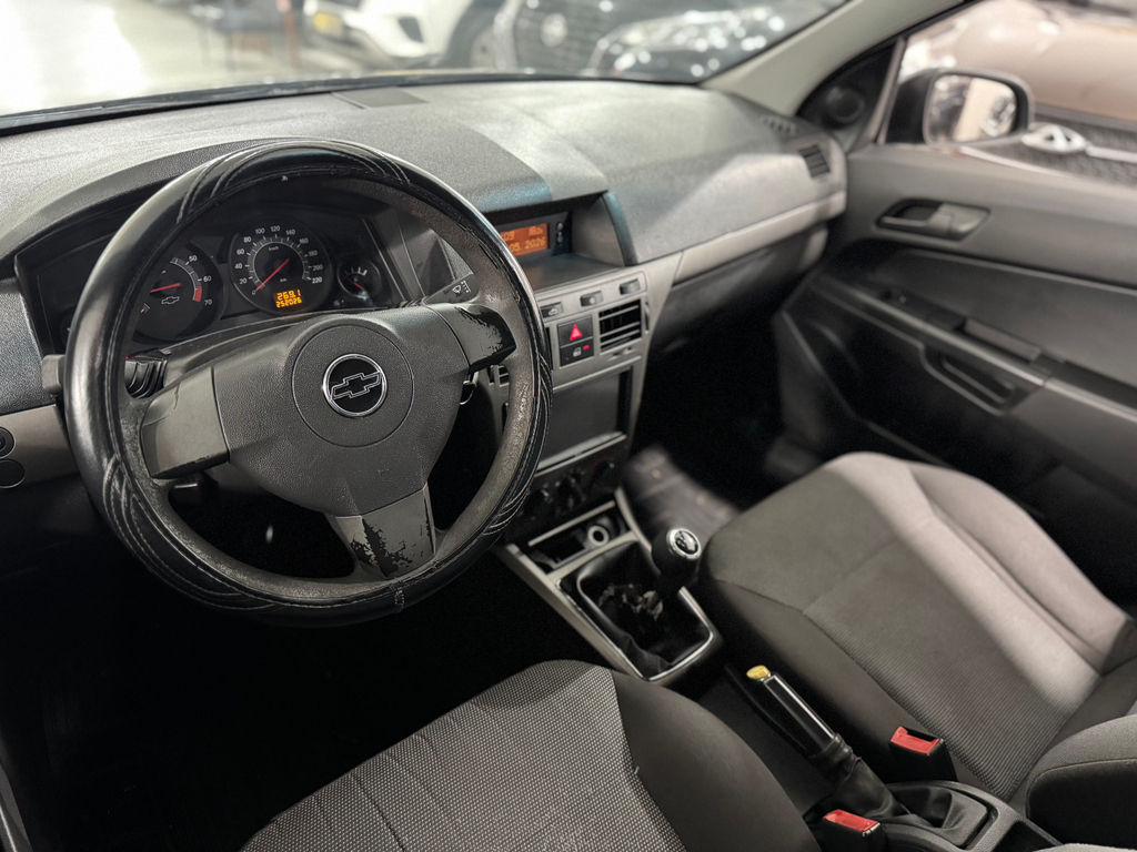 Chevrolet Vectra Cinza
