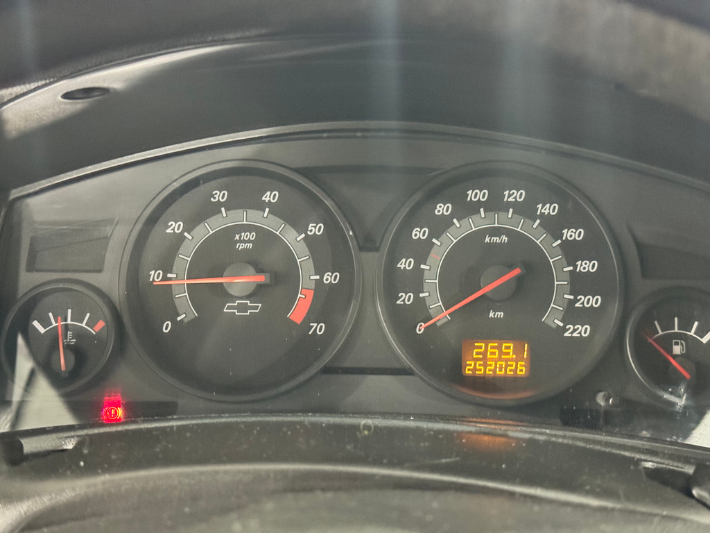 Chevrolet Vectra Cinza