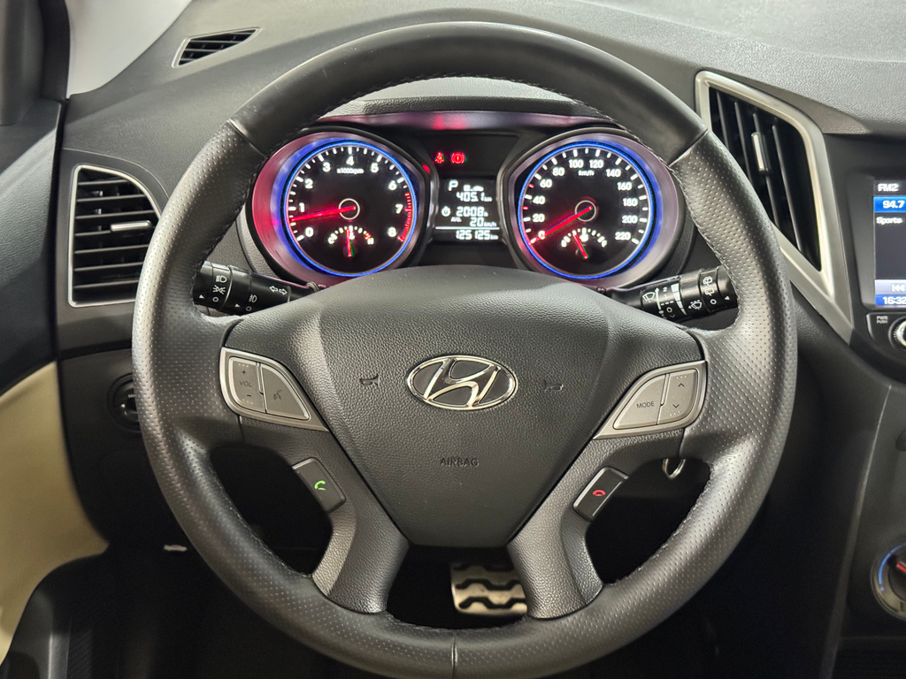Hyundai HB20X Branco