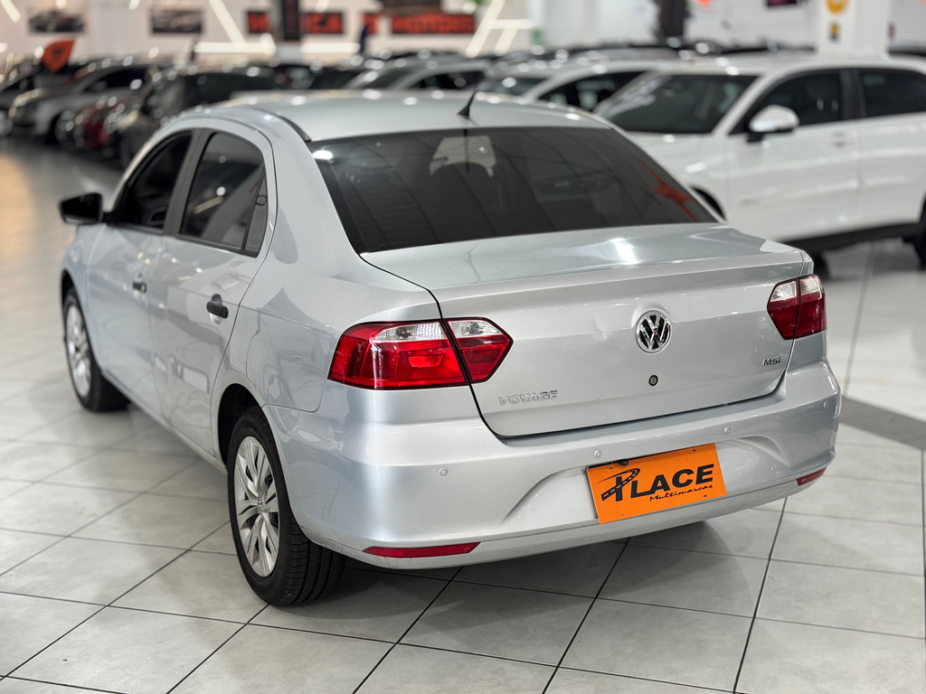 Volkswagen Voyage Prata