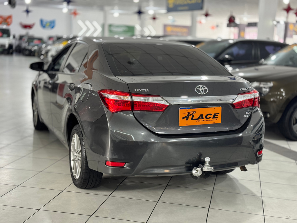Toyota Corolla Cinza