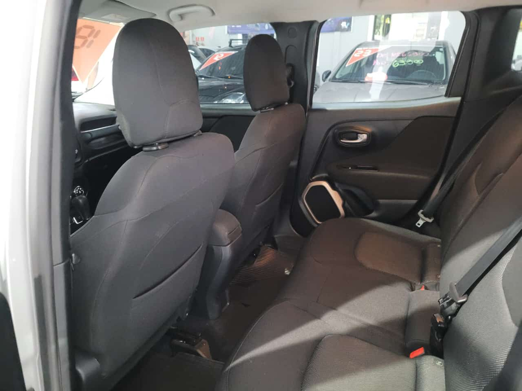 Jeep Renegade Prata
