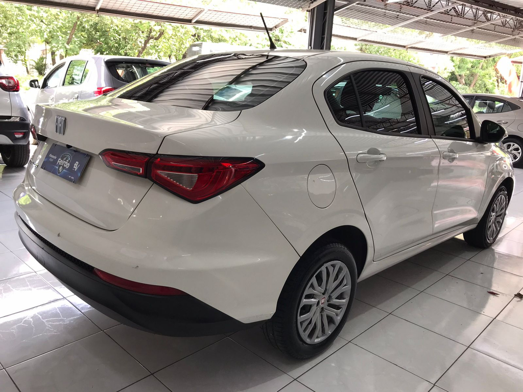 Fiat Cronos Branco
