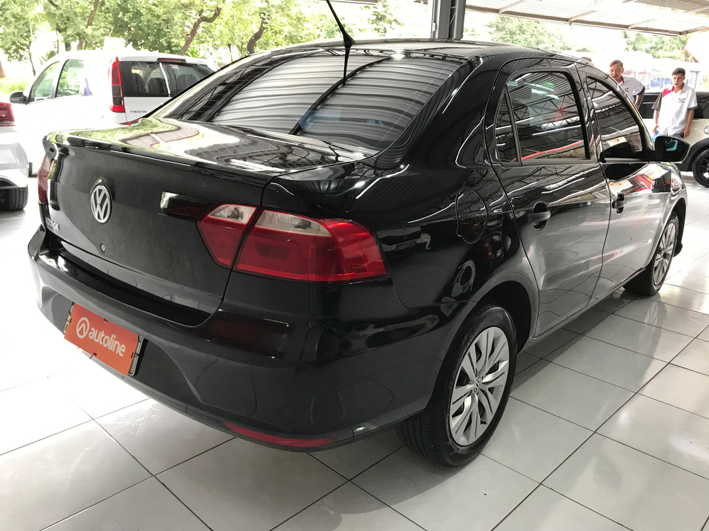 Volkswagen Voyage Preto