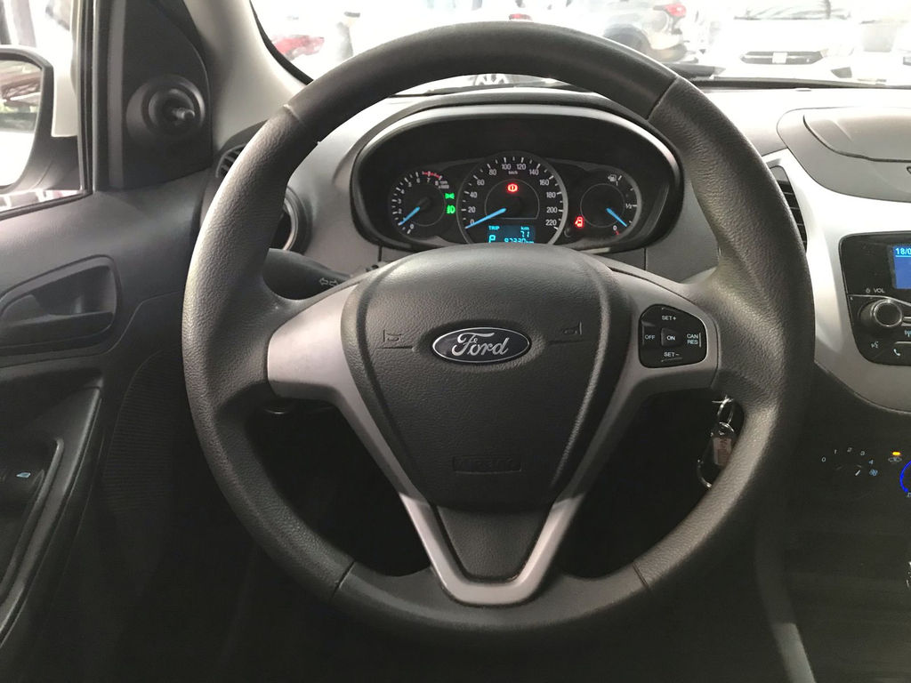 Ford Ka Sedan Branco