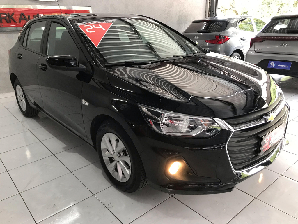 Chevrolet Onix Preto