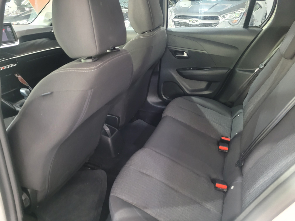Peugeot 208 Branco