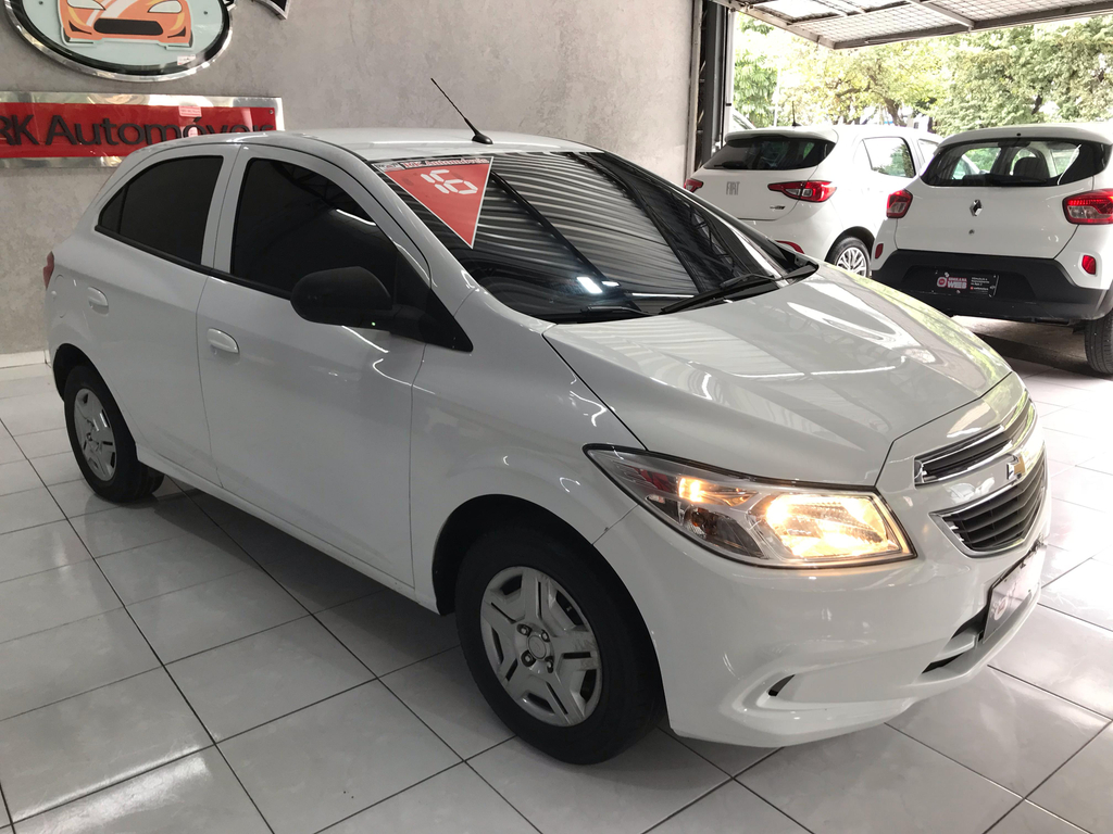 Chevrolet Onix Branco