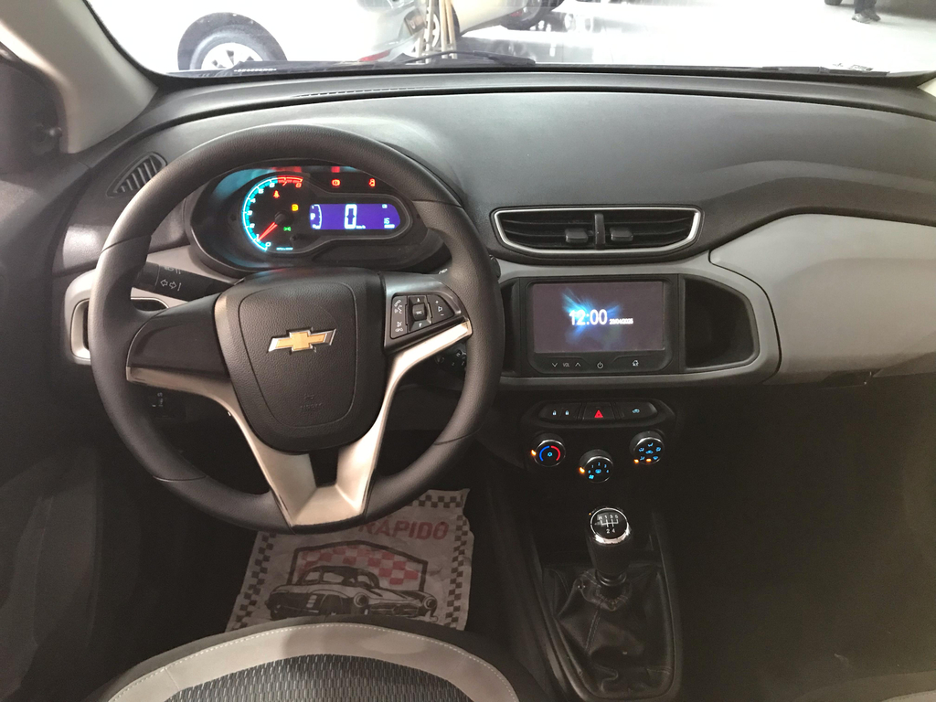 Chevrolet Onix Branco