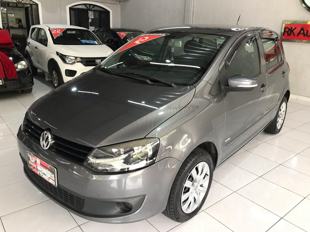 Volkswagen Fox Cinza