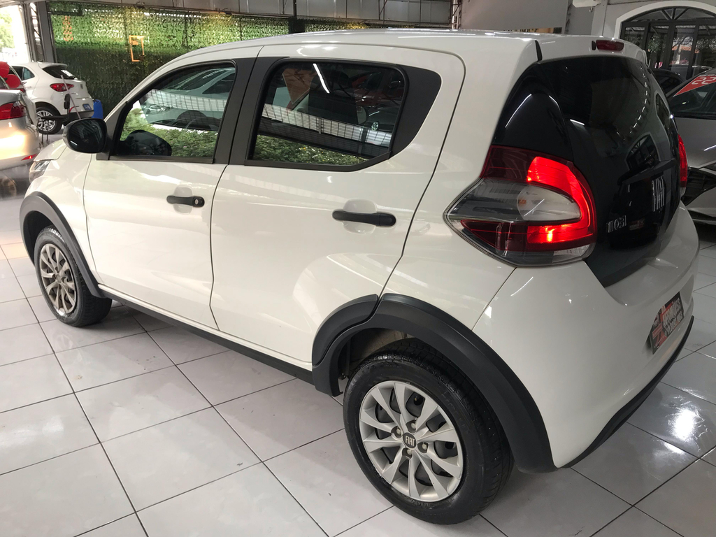 Fiat Mobi Branco