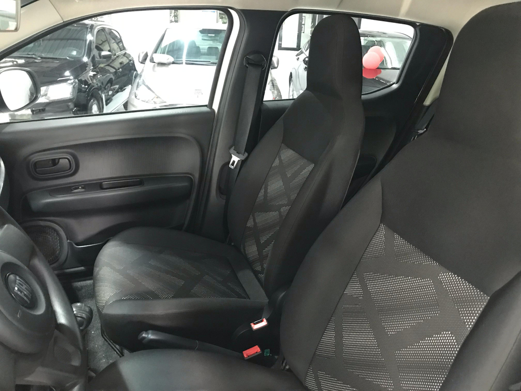Fiat Mobi Branco