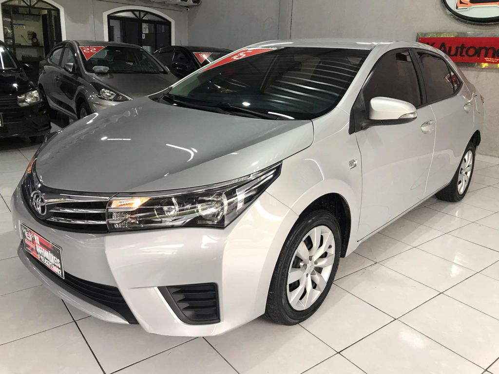 Toyota Corolla Prata