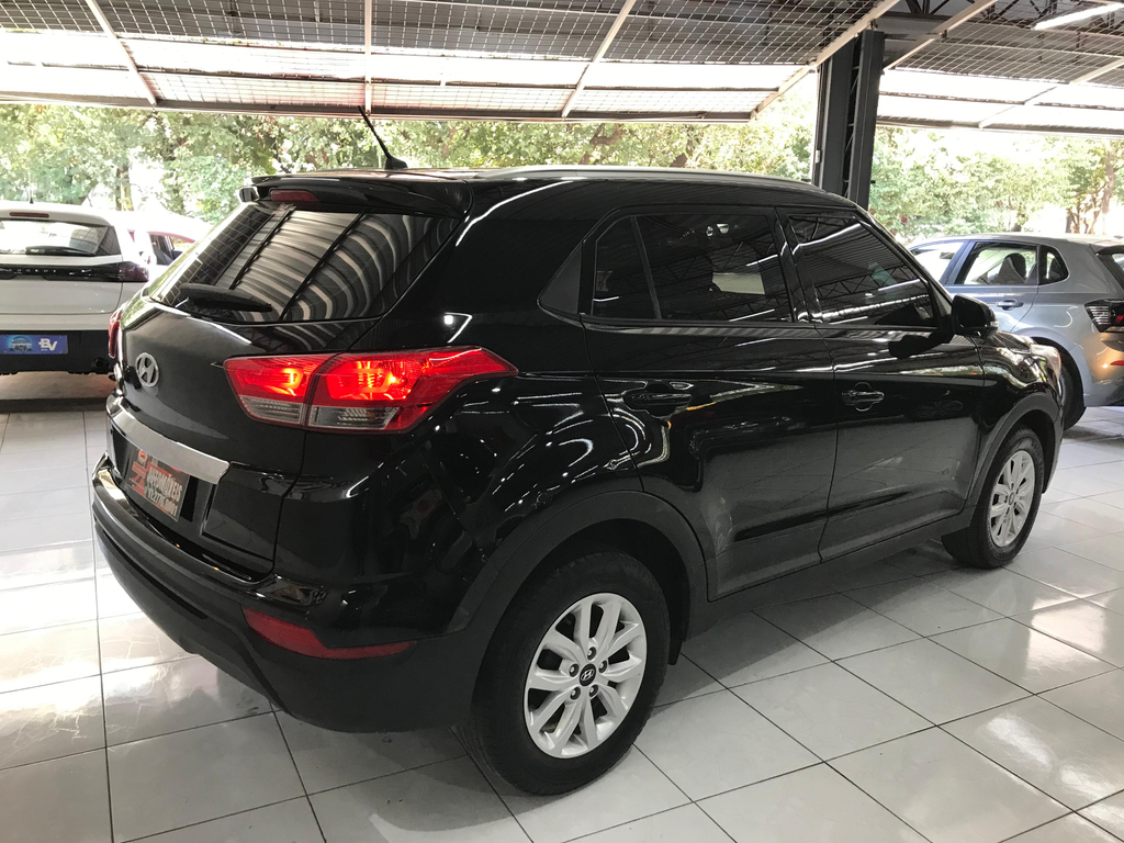 Hyundai Creta Preto