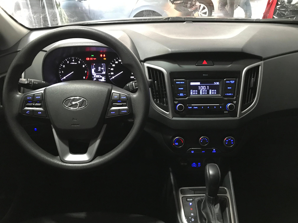 Hyundai Creta Preto
