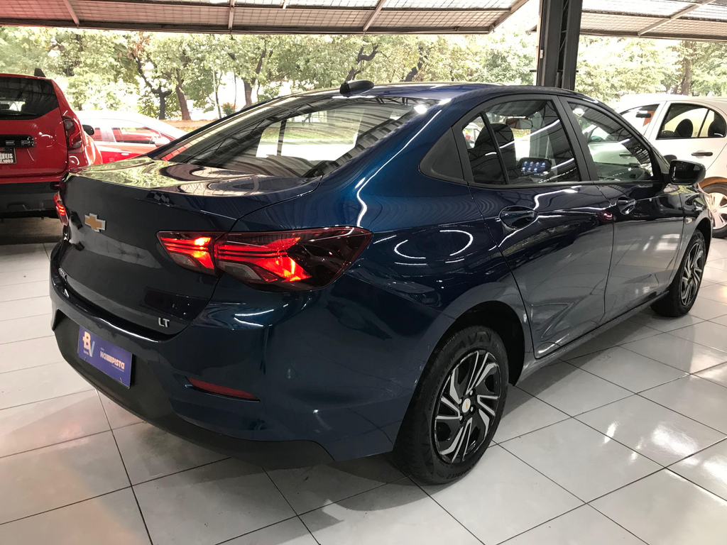 Chevrolet Onix Sedan Azul