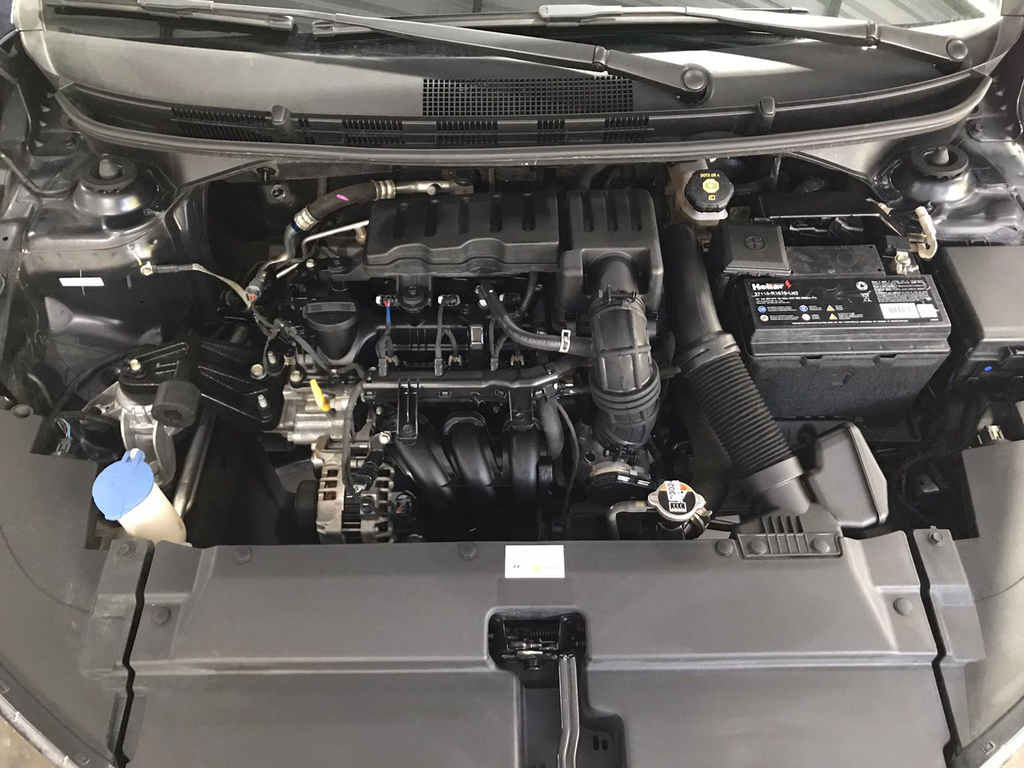 Hyundai HB20 Azul