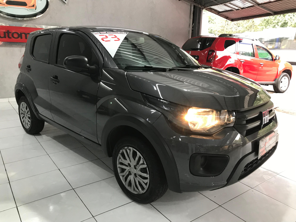 Fiat Mobi Cinza