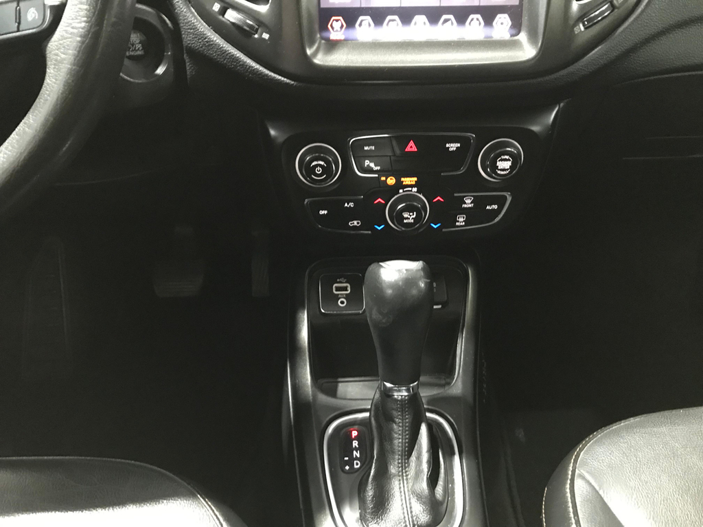 Jeep Compass Preto