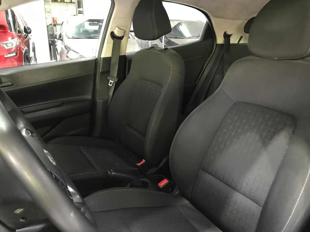 Hyundai HB20 Prata