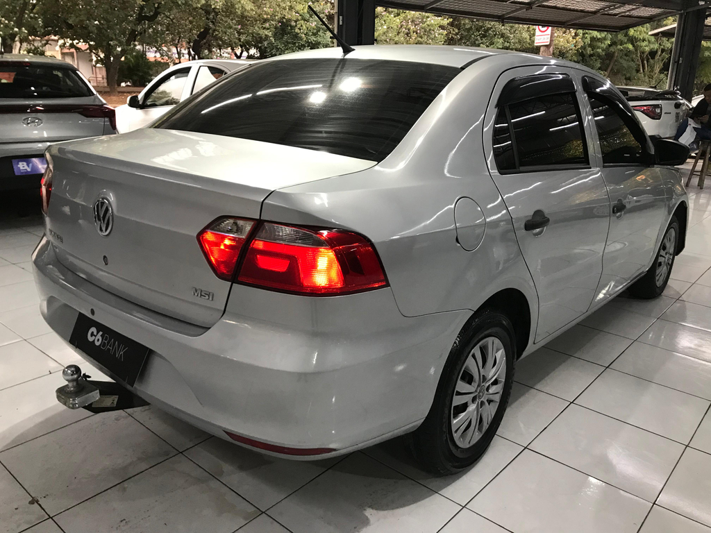 Volkswagen Voyage Prata