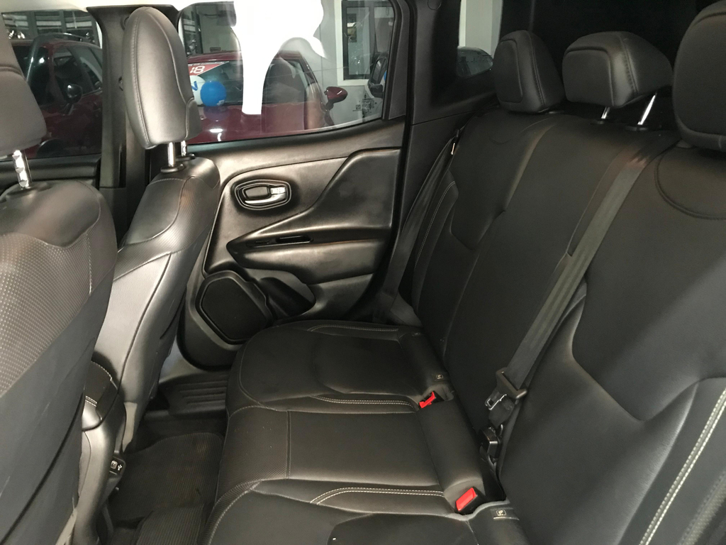 Jeep Renegade Preto