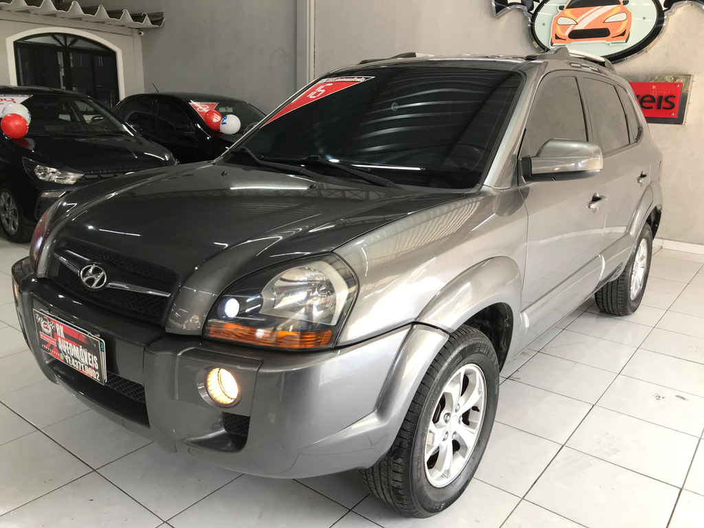 Hyundai Tucson Cinza