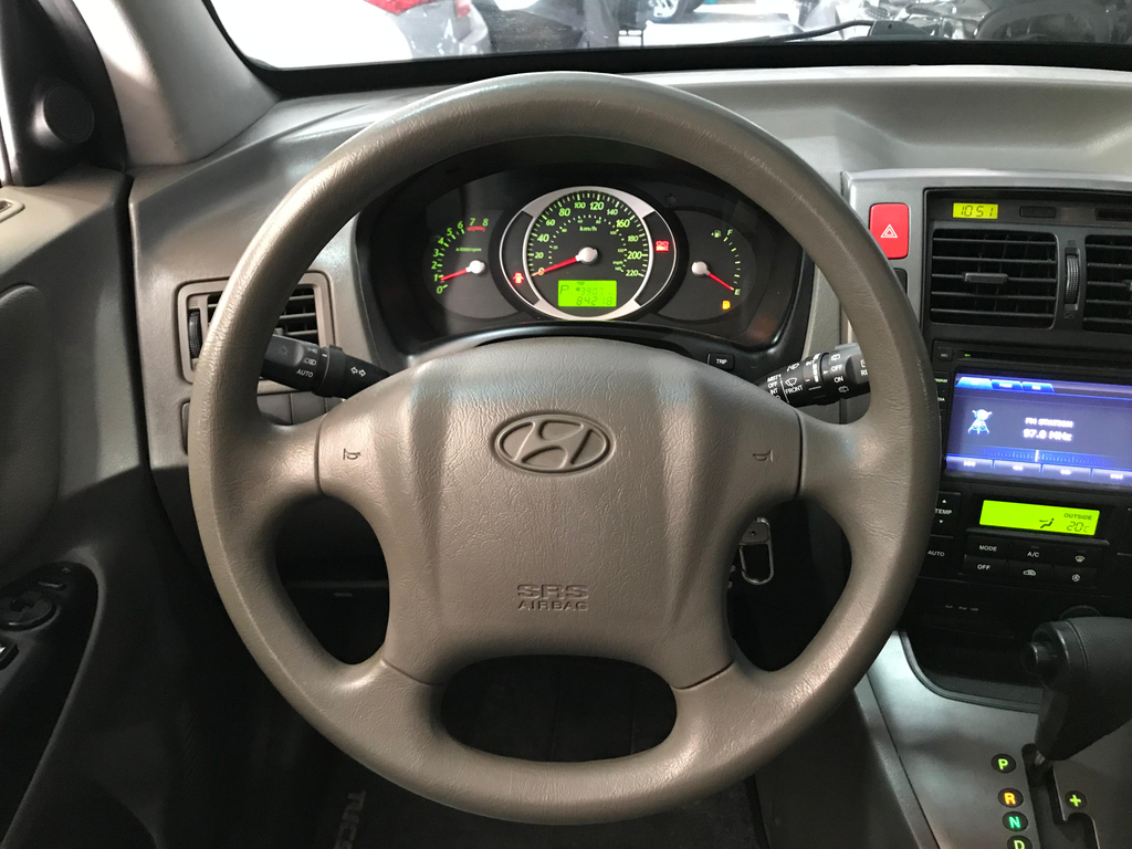 Hyundai Tucson Cinza