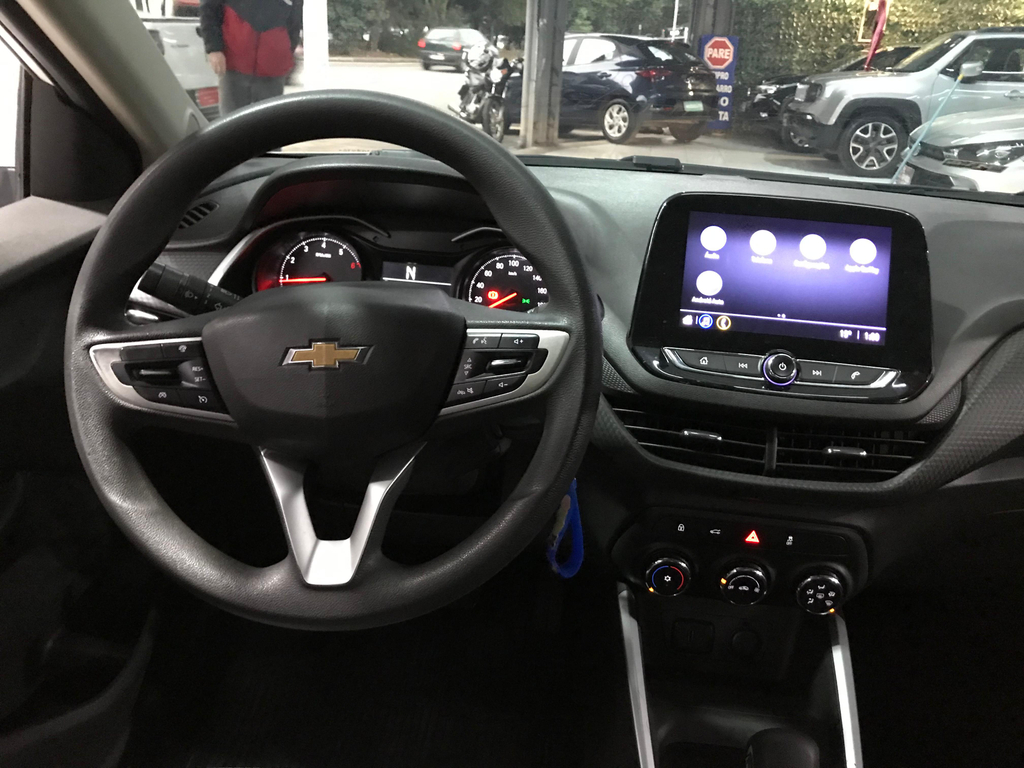 Chevrolet Onix Branco