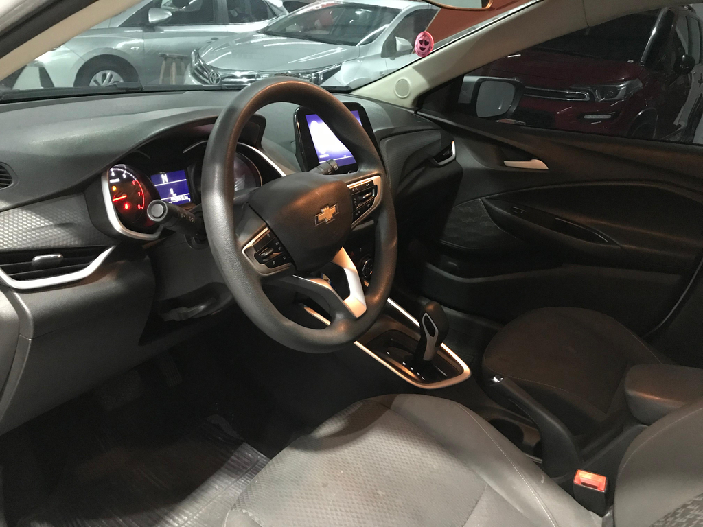 Chevrolet Onix Branco