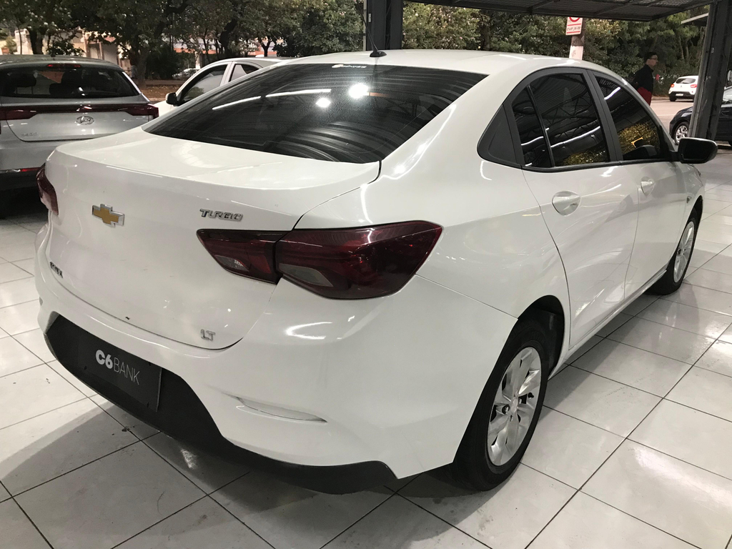 Chevrolet Onix Branco