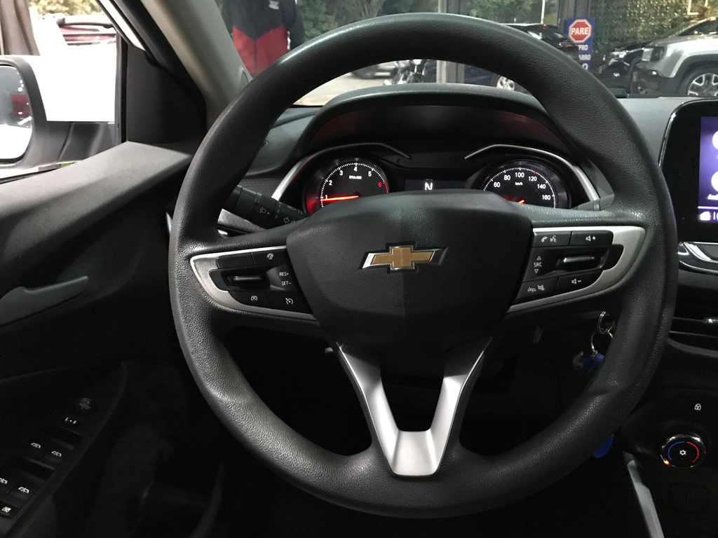 Chevrolet Onix Branco
