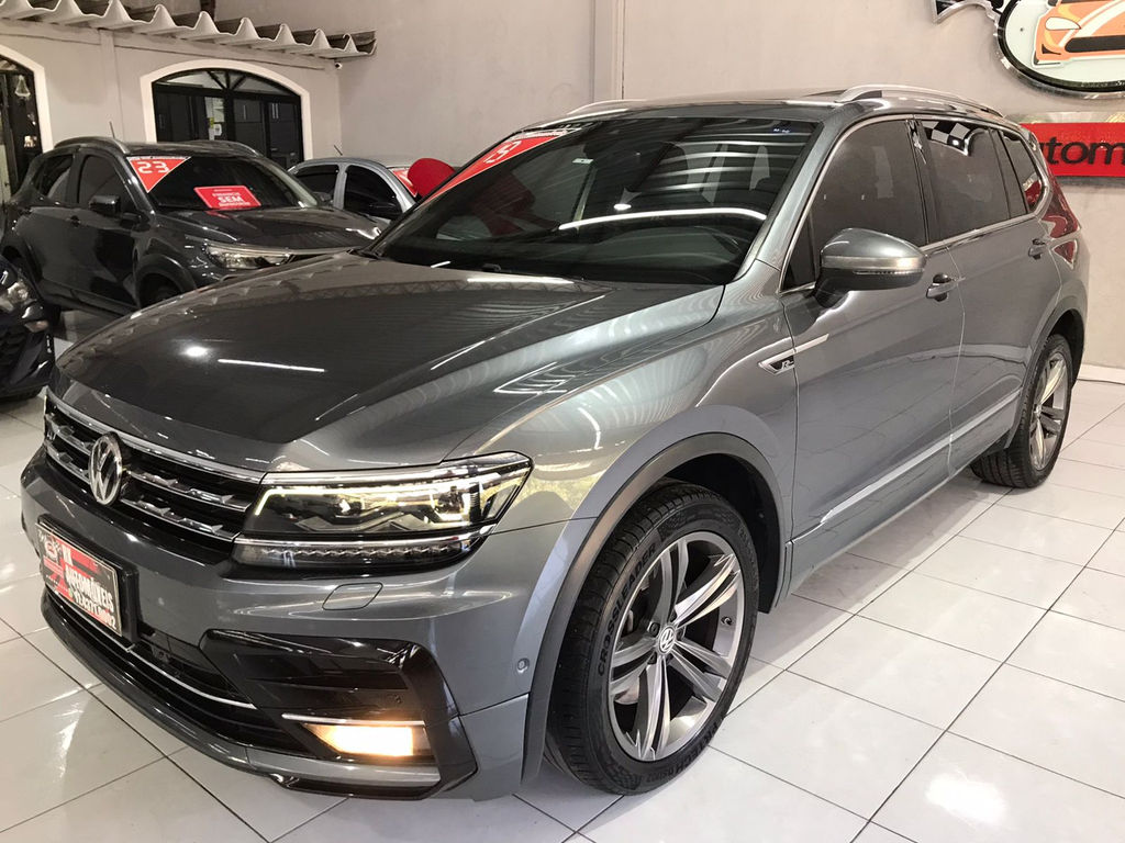 Volkswagen Tiguan Cinza
