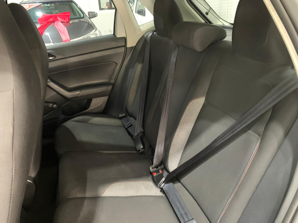 Volkswagen Polo Prata