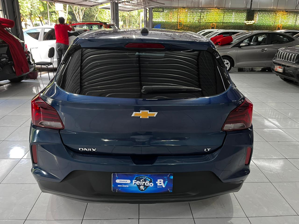 Chevrolet Onix Azul