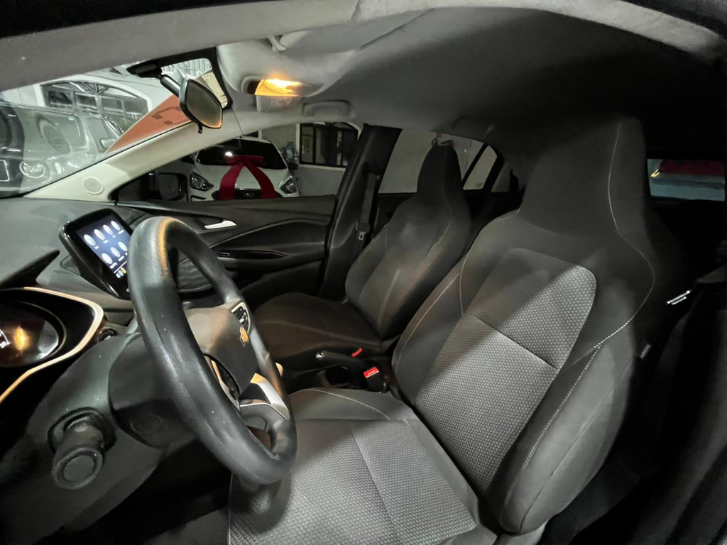 Chevrolet Onix Azul