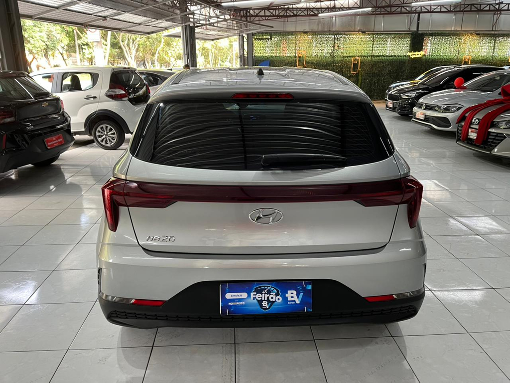 Hyundai HB20 Prata