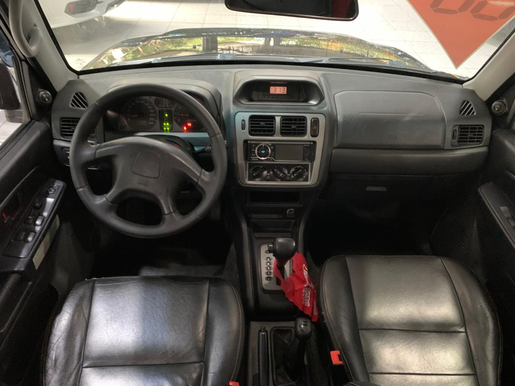 Mitsubishi Pajero TR4 Preto