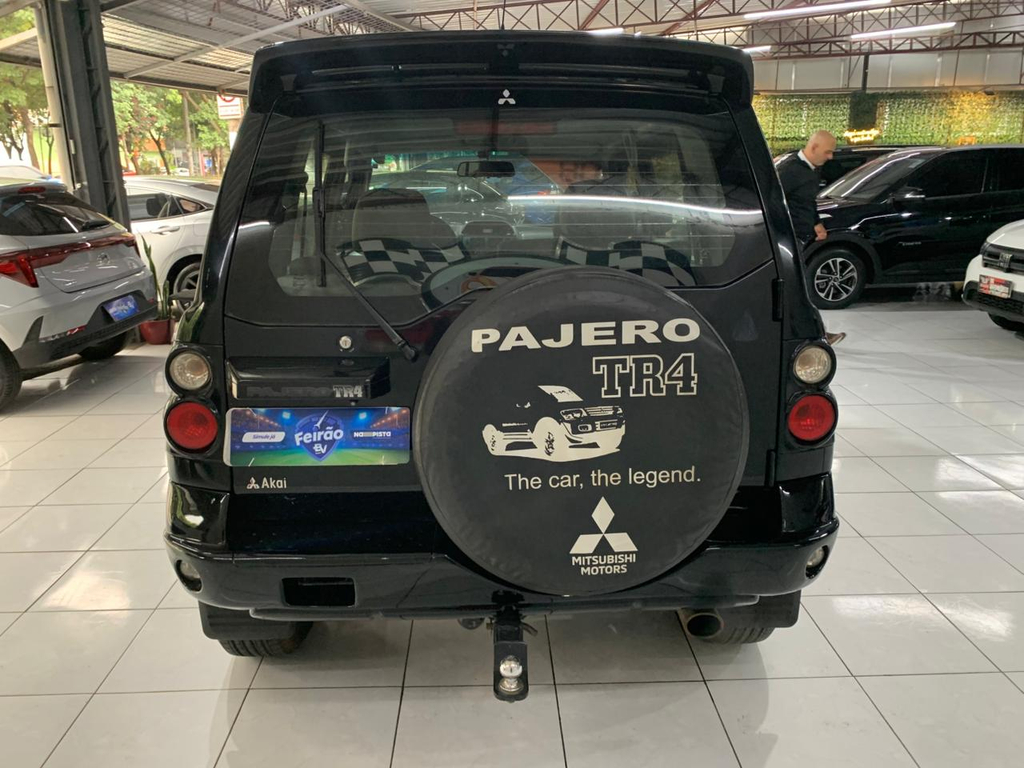 Mitsubishi Pajero TR4 Preto
