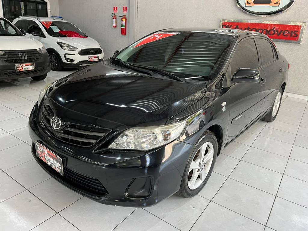 Toyota Corolla Preto