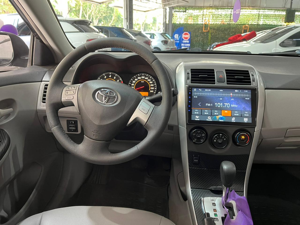 Toyota Corolla Preto