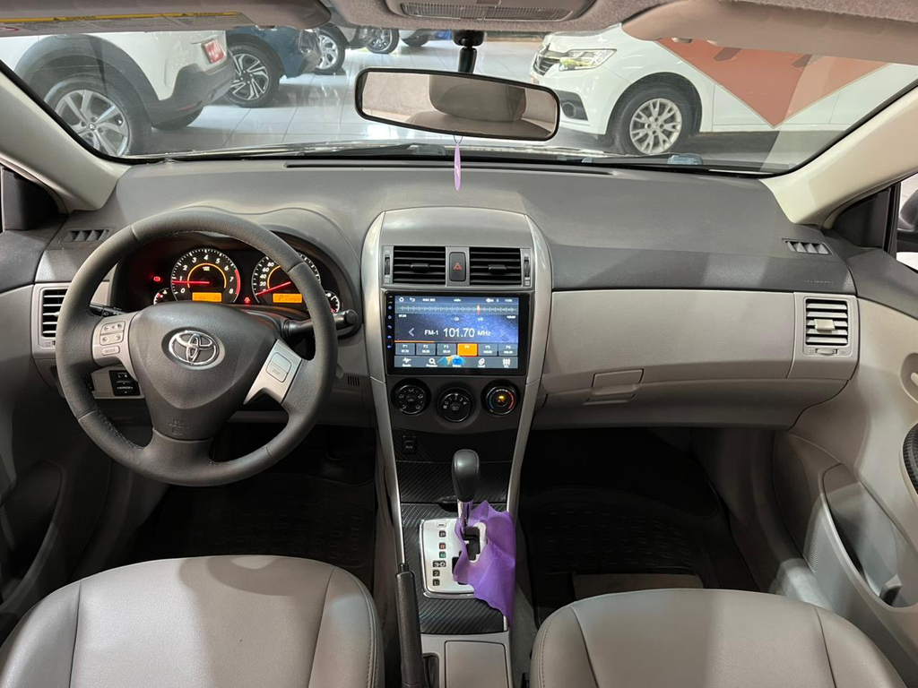 Toyota Corolla Preto